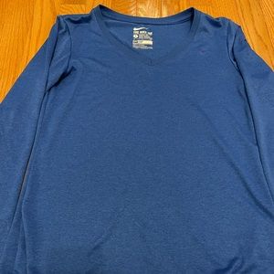 Nike Elite women’s blue long sleeve running shirt